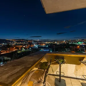 Cozy With A Beautiful View Of Old Town Апартаменты